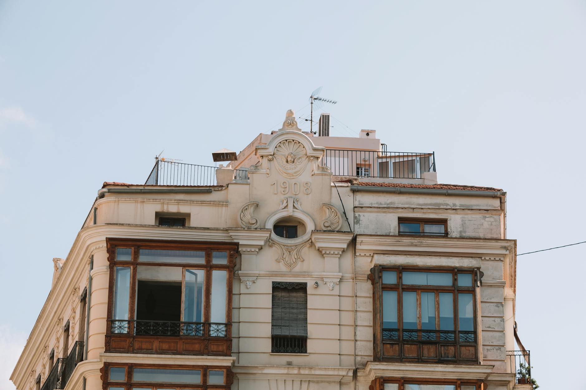 ornamented building wall in valencia
