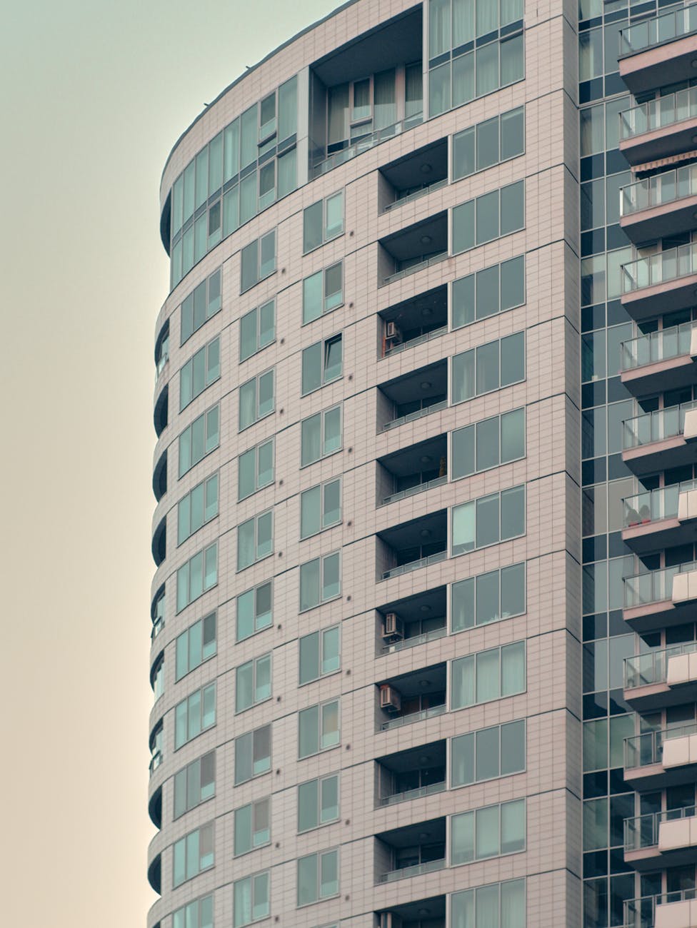 modern high rise apartment building exterior view